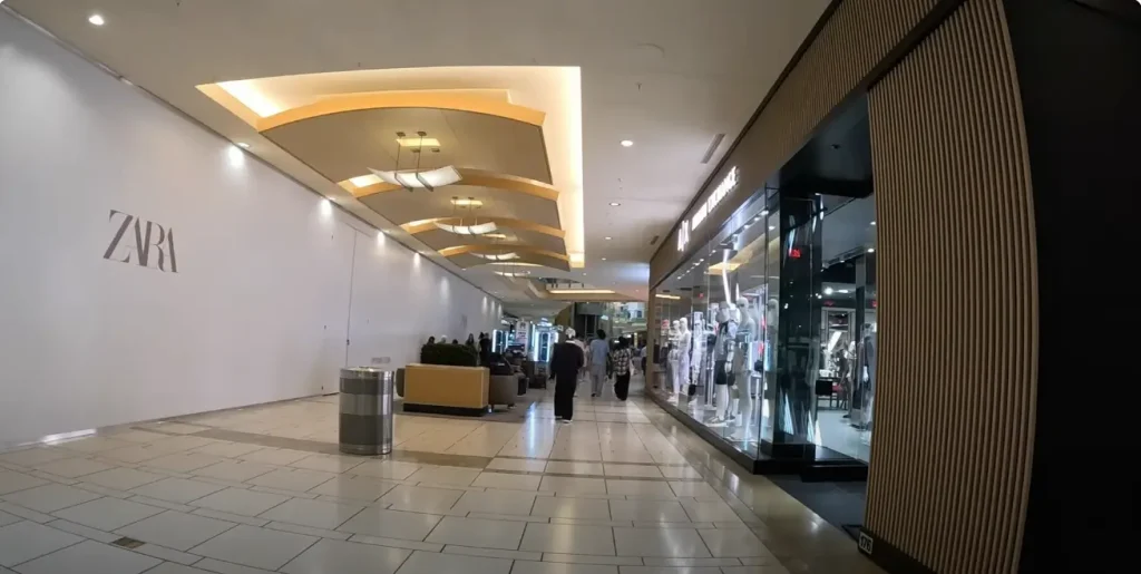 zara-store-at-international-plaza-and-bay-area-1024x515