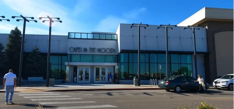 woodland-mall-1024x476